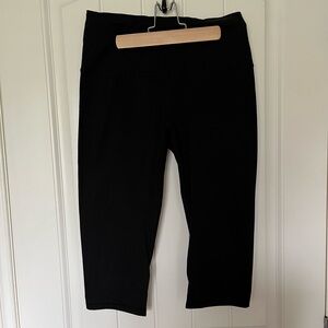 Medium Victoria Secret Crop Leggings.